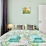 Seasky Smarthome-penthouse With Private Parking Burgas