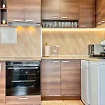 Seasky Smarthome-penthouse With Private Parking Appartement