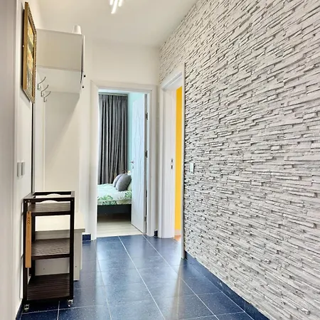 Seasky Smarthome-penthouse With Private Parking Burgas