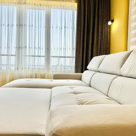 Seasky Smarthome-penthouse With Private Parking Апартамент Бургас