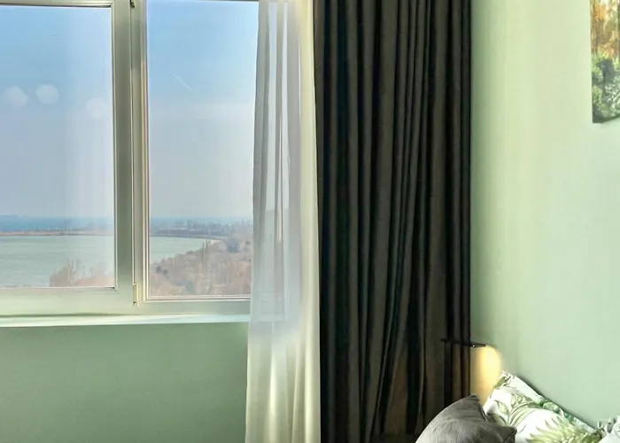 Апартамент Seasky Smarthome-penthouse With Private Parking