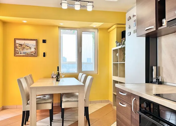 Seasky Smarthome-penthouse With Private Parking Μπουργκάς