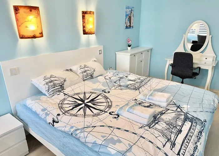 Seasky Smarthome-penthouse With Private Parking Апартамент Бургас