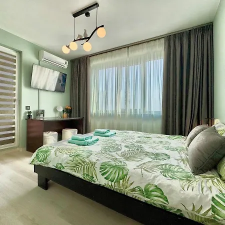 Appartamento Seasky Smarthome-penthouse With Private Parking *