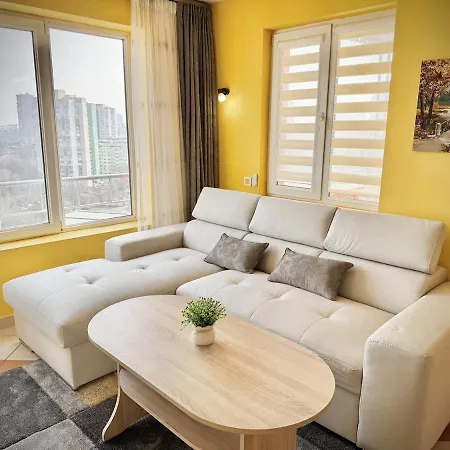 Appartamento Seasky Smarthome-penthouse With Private Parking Burgas