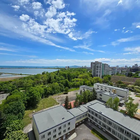 아파트 Seasky Smarthome-penthouse With Private Parking 부르가스