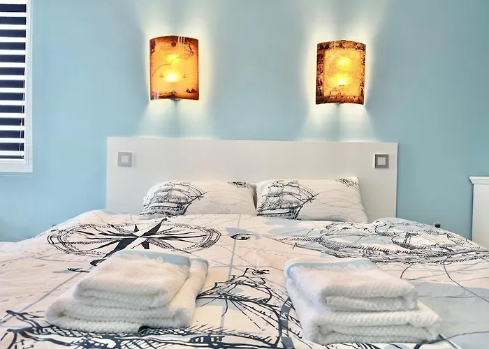 Seasky Smarthome-penthouse With Private Parking 아파트