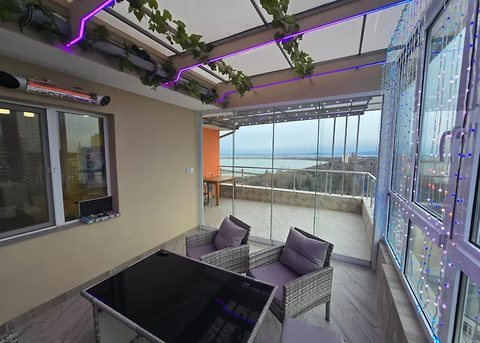 Seasky Smarthome-penthouse With Private Parking 아파트 부르가스